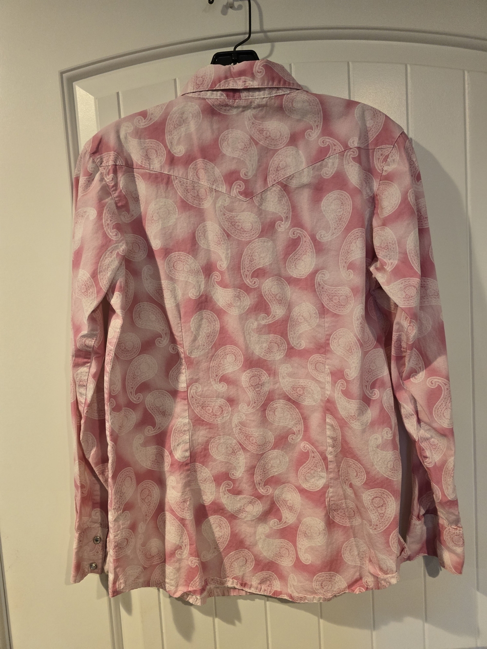 Wrangler Women's Pink Paisley Western Pearl Snap Shirt Size Small - Picture 5 of 6